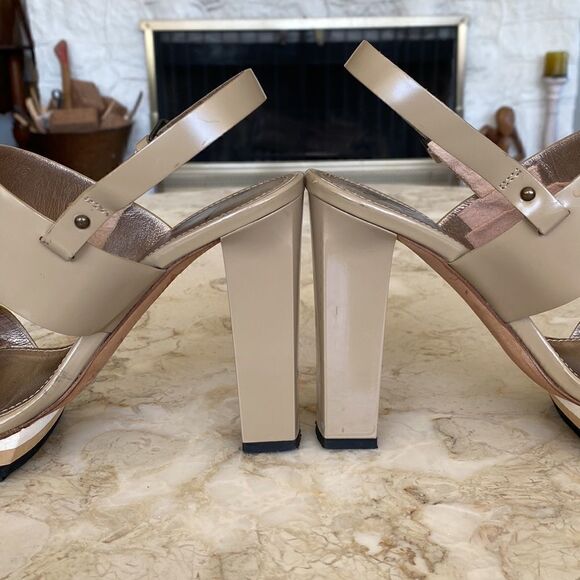 Lanvin Platform Heeled Leather Sandals Made in Italy - Picture 12 of 16